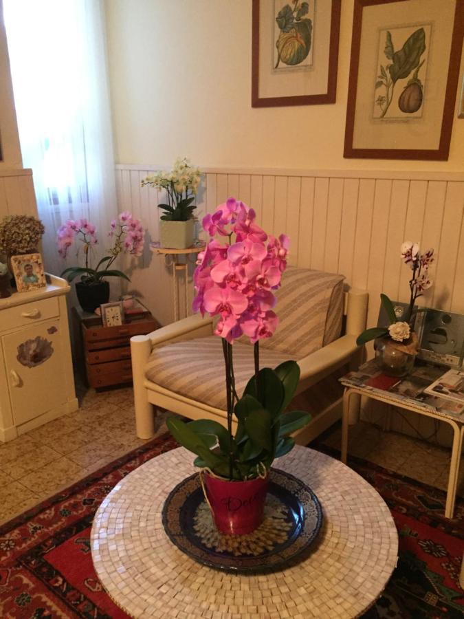 B & B Da Giusy Корте Франка Экстерьер фото