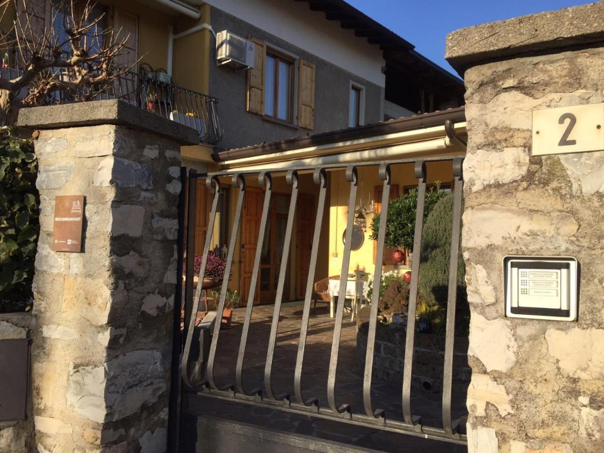 B & B Da Giusy Корте Франка Экстерьер фото