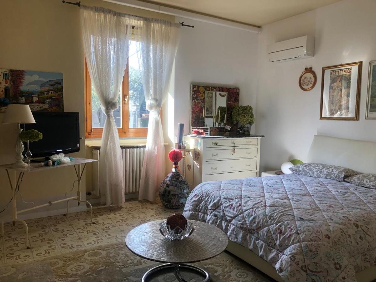 B & B Da Giusy Корте Франка Экстерьер фото
